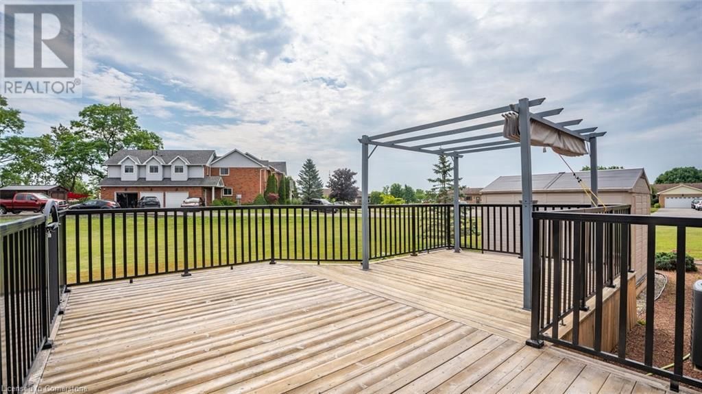703 BROMAN COURT Image 38