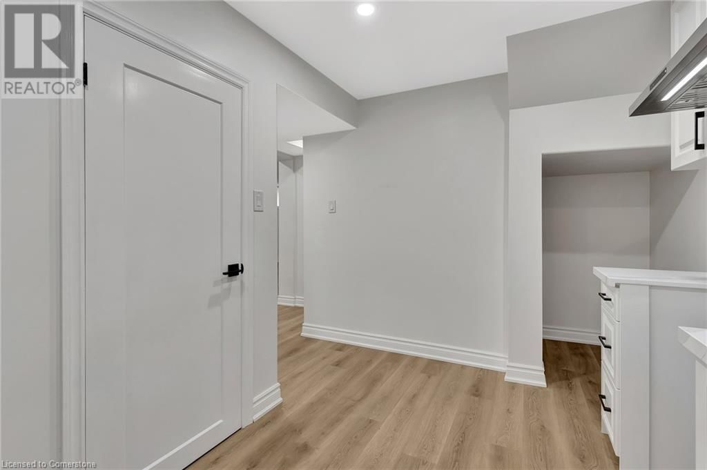 126 HIGHLAND ROAD WEST Image 18