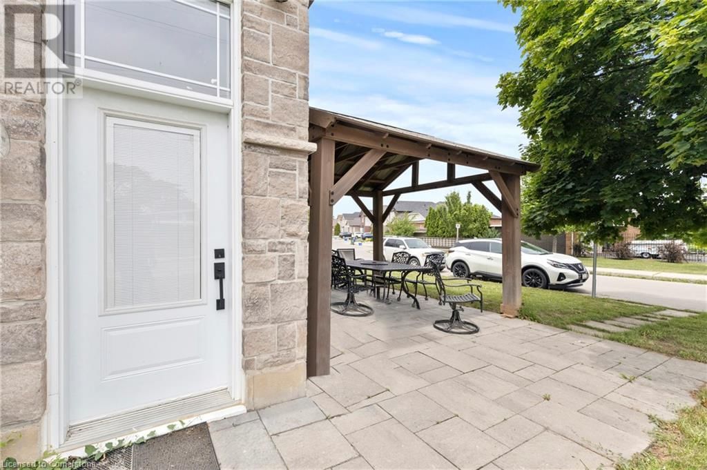 87 OWEN PLACE Image 20