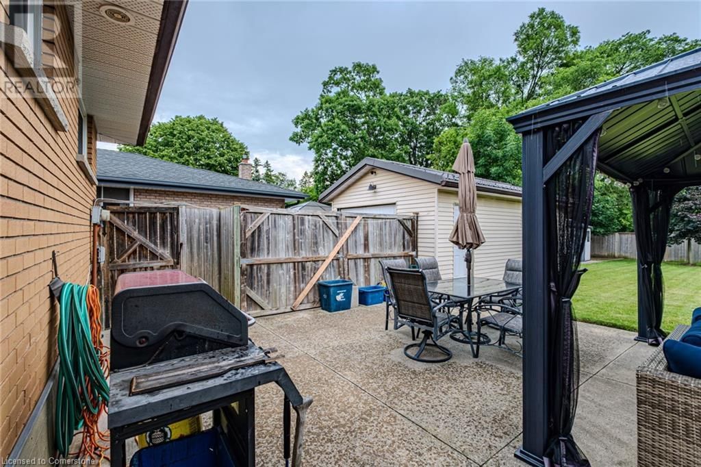 135 DORSET ROAD Image 37