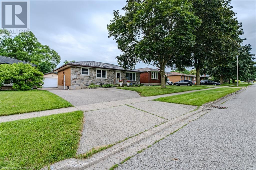 135 DORSET ROAD Image 4