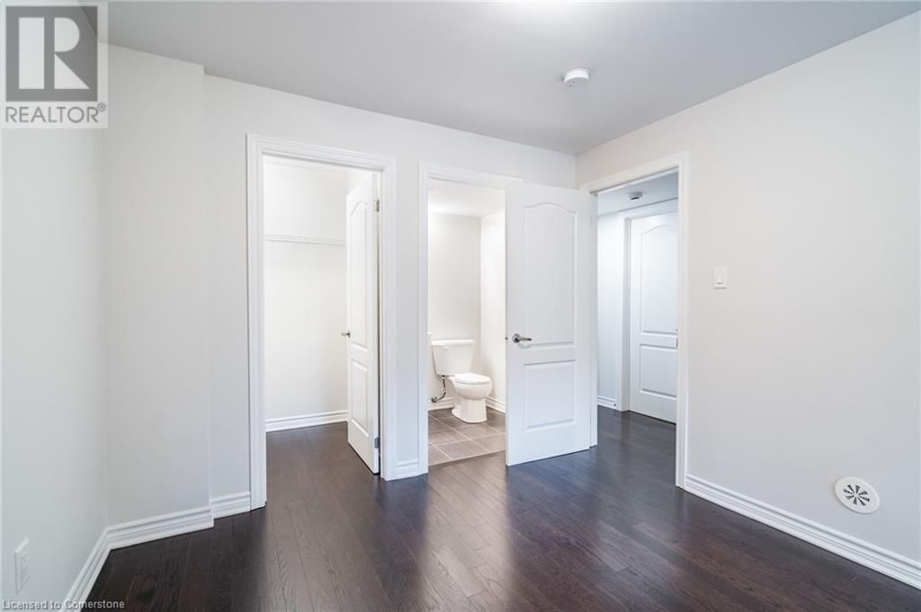 59 - 2441 GREENWICH DRIVE Image 18
