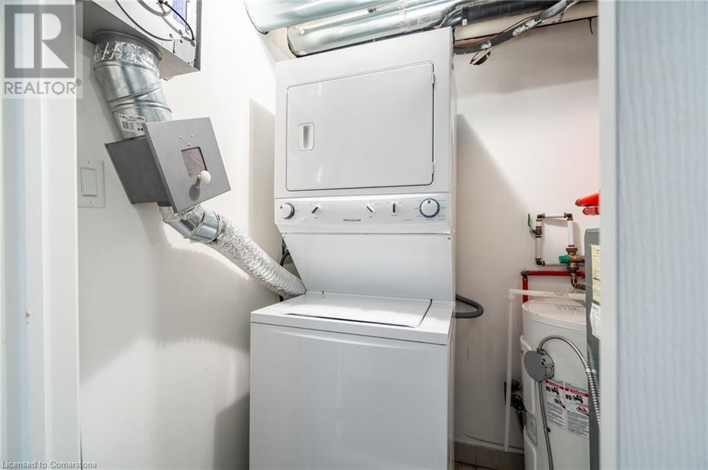 59 - 2441 GREENWICH DRIVE Image 20