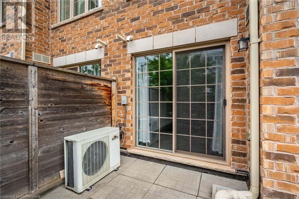 59 - 2441 GREENWICH DRIVE Image 22