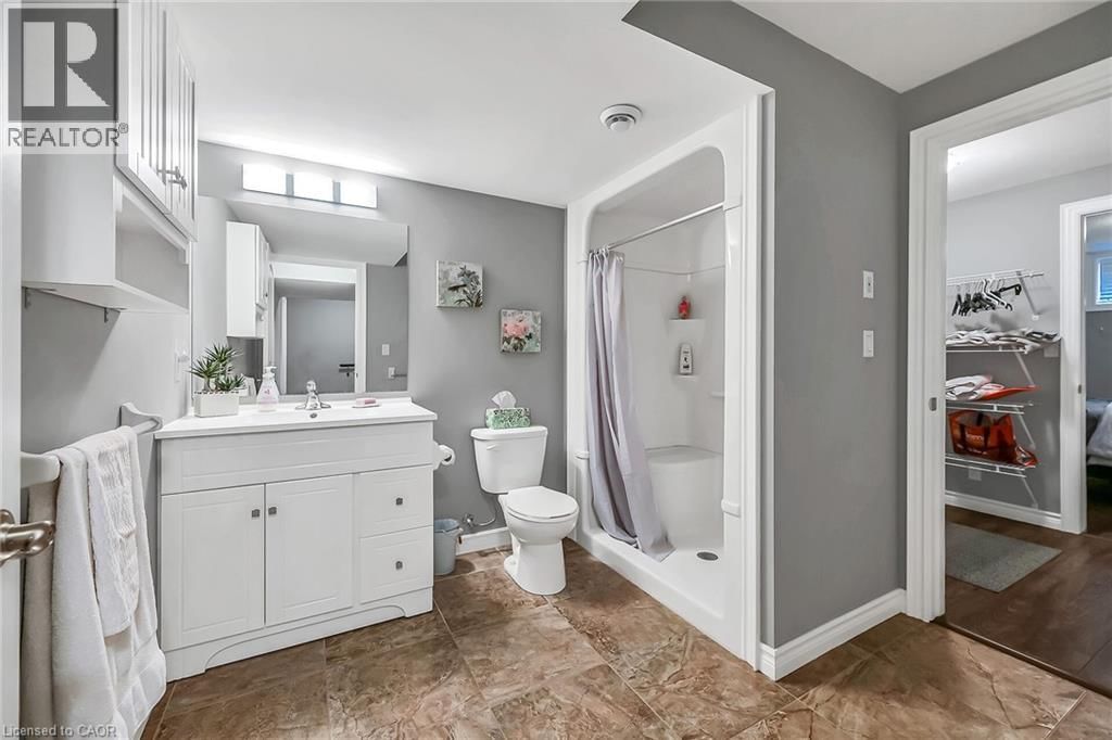 726 ST GEORGE STREET Image 31