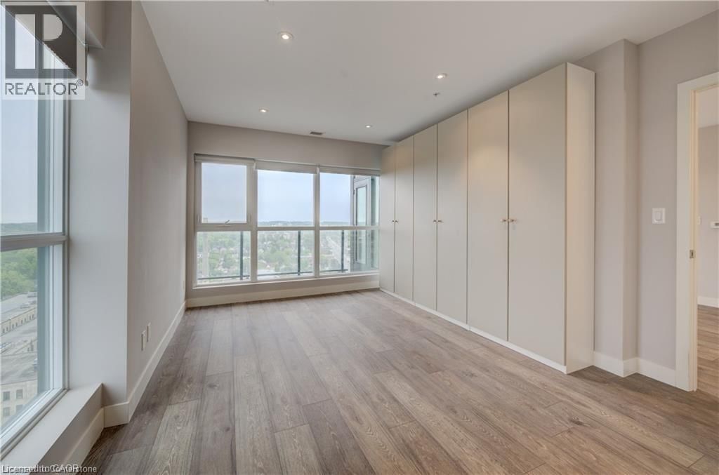 1513 - 1 VICTORIA STREET SOUTH Image 28