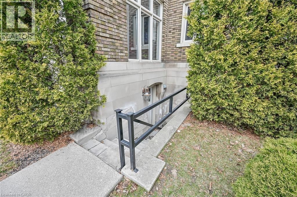 LL2 - 86 HERKIMER STREET Image 8