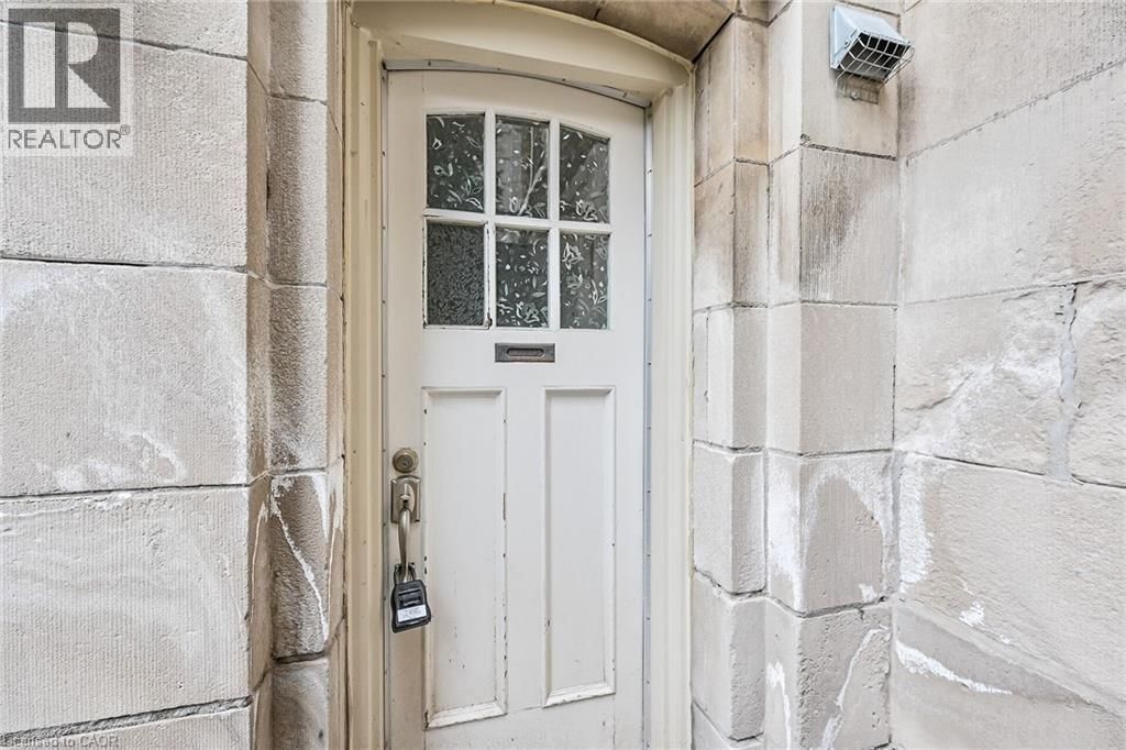 LL2 - 86 HERKIMER STREET Image 9