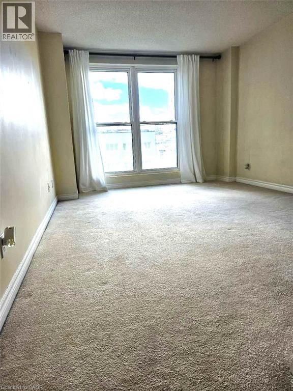 409 - 135 JAMES STREET SOUTH Image 6