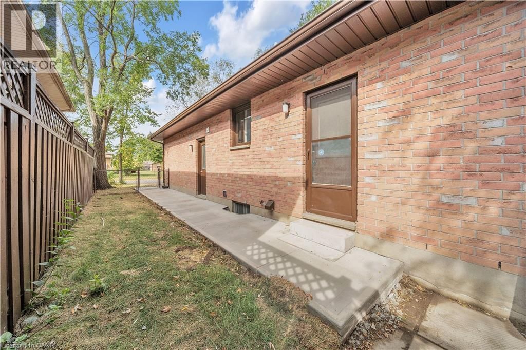 46 BONAPARTE LANE Image 18