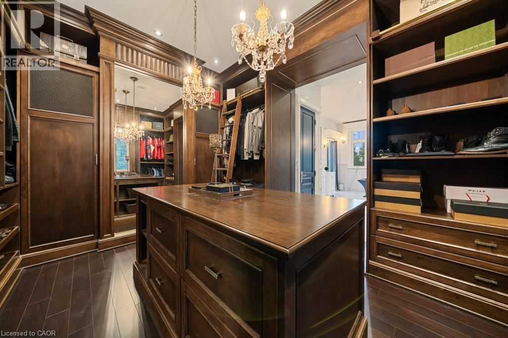 546 WOOLWICH PLACE Image 25