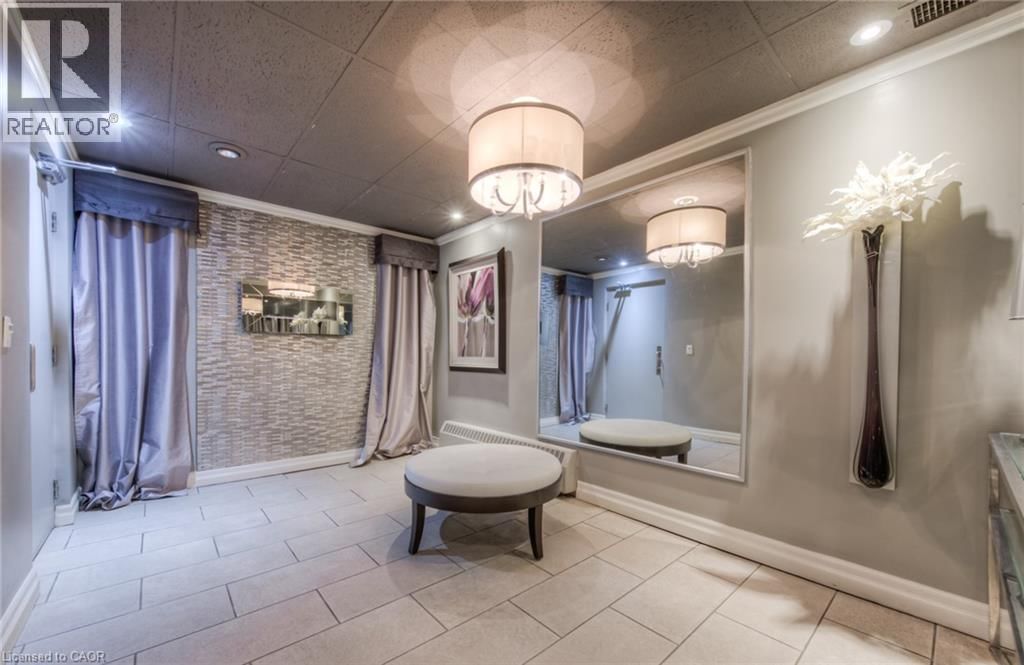 101 - 279 WEBER STREET NORTH Image 12