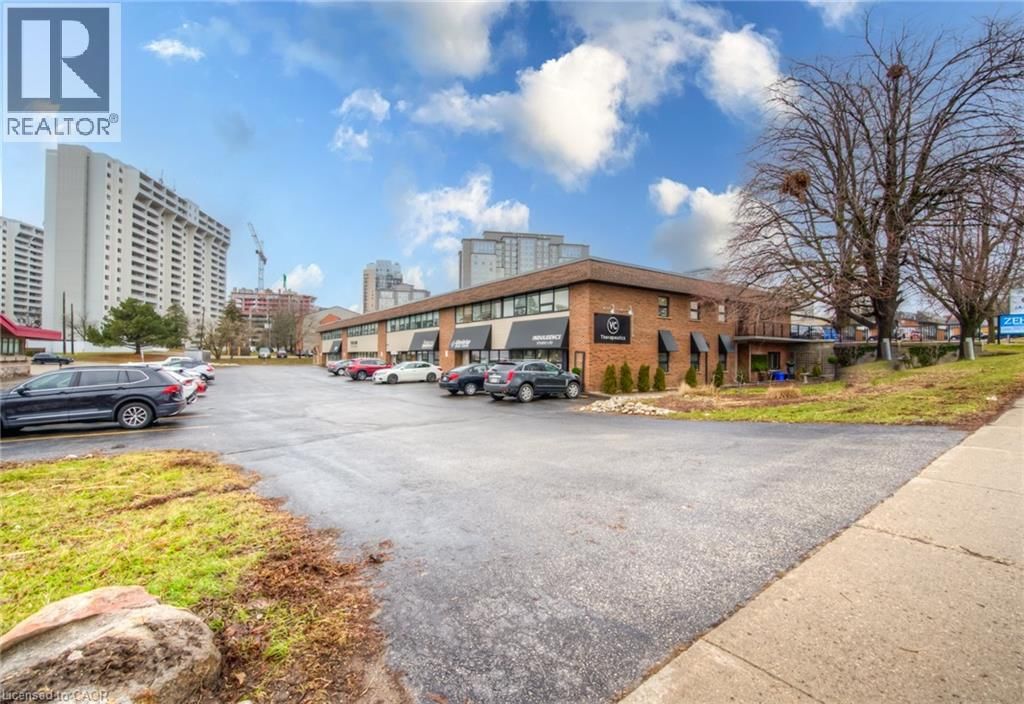 101 - 279 WEBER STREET NORTH Image 14