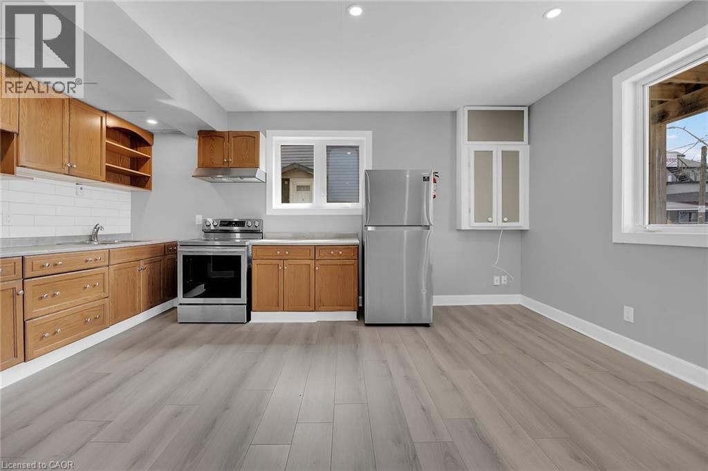 8 NICKEL STREET Image 5