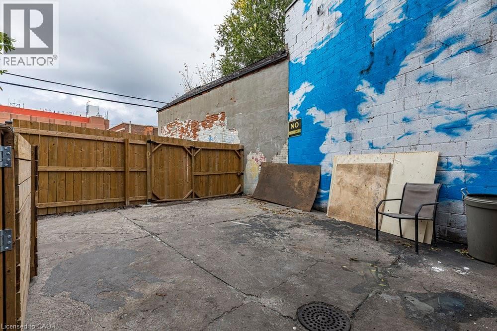 309 BARTON STREET EAST Image 13