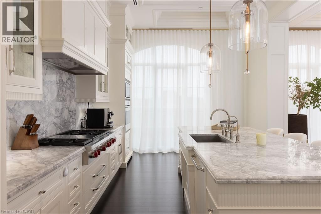 PH1 - 300 RANDALL STREET Image 23