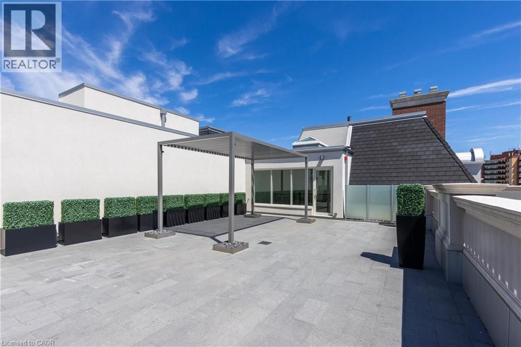 PH1 - 300 RANDALL STREET Image 44