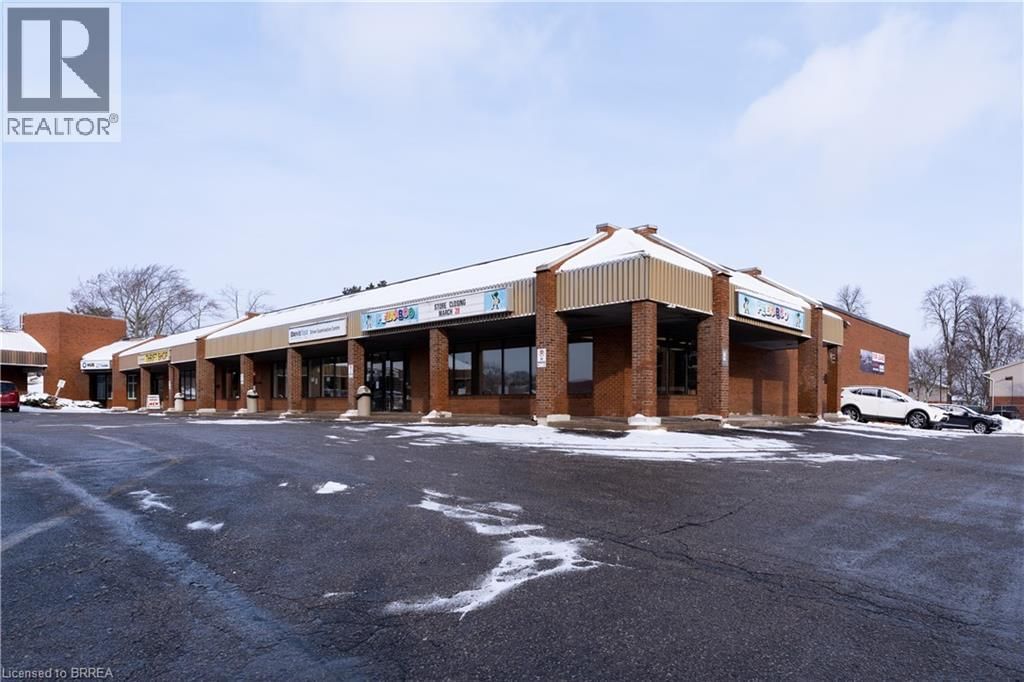 E - 320 NORTH PARK STREET Image 3