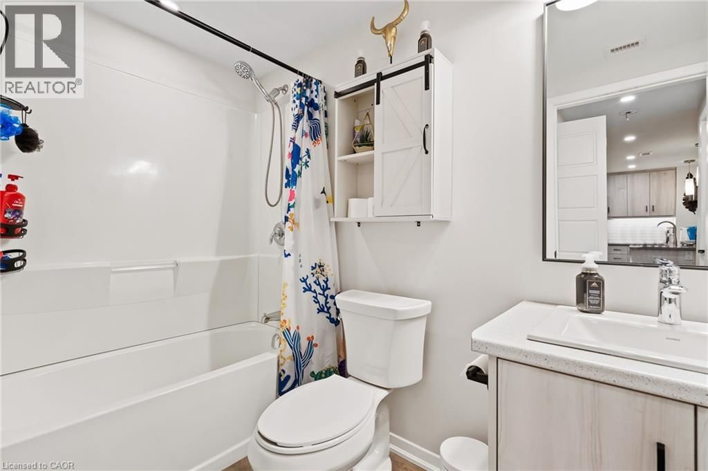 105 - 3998 VICTORIA AVENUE Image 13