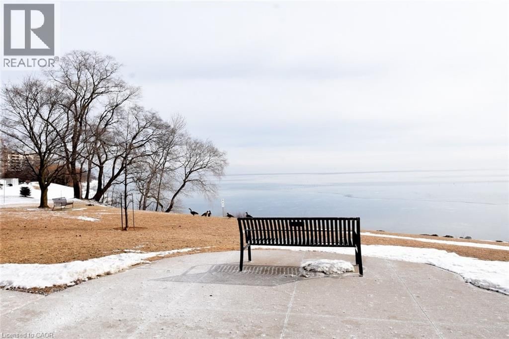 1708 - 5250 LAKESHORE ROAD Image 5