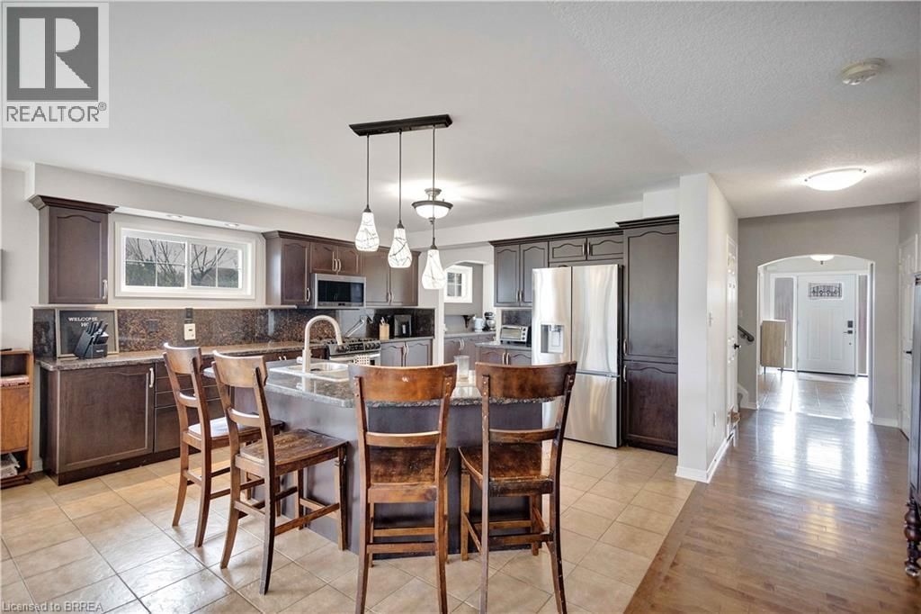 85 HUNTER WAY Image 10