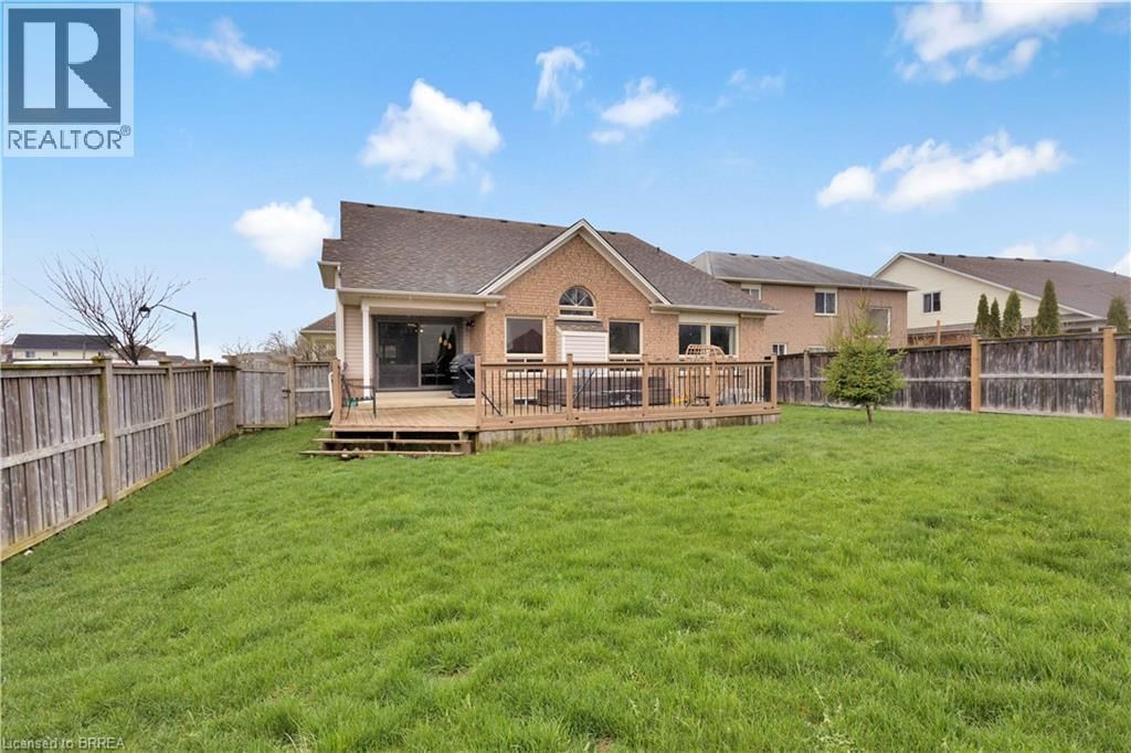 85 HUNTER WAY Image 44