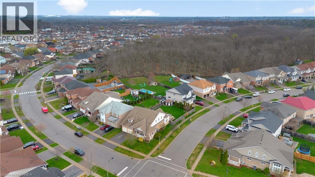 85 HUNTER WAY Image 48