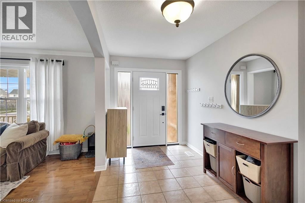 85 HUNTER WAY Image 5