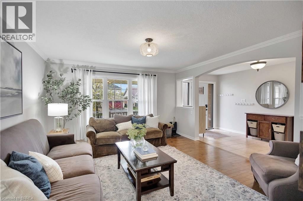 85 HUNTER WAY Image 8