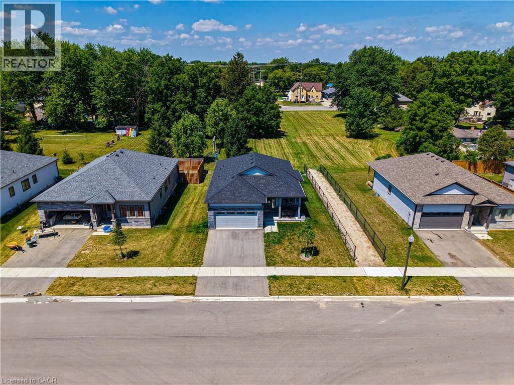 142 ELLEN STREET Image 1