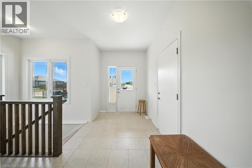 142 ELLEN STREET Image 10