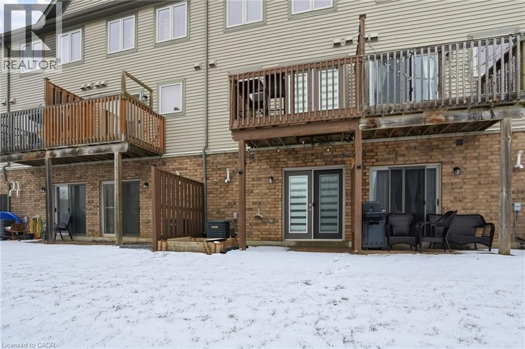 13 - 201 WESTBANK TRAIL Image 25