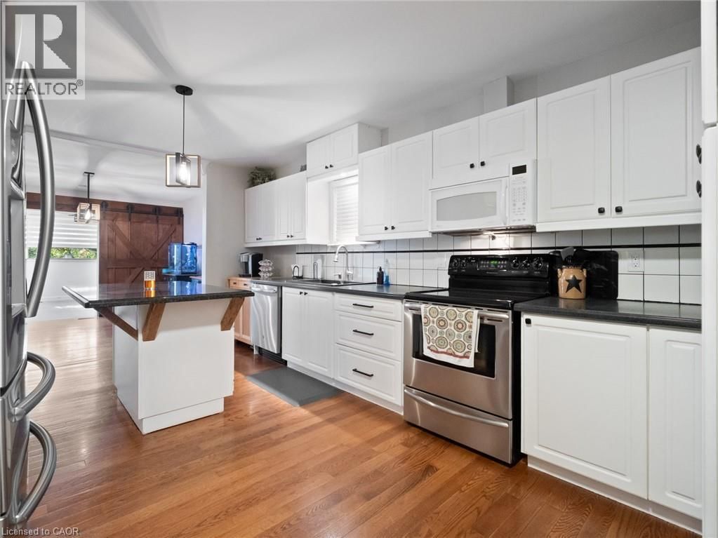 105 CALLA TERRACE Image 7