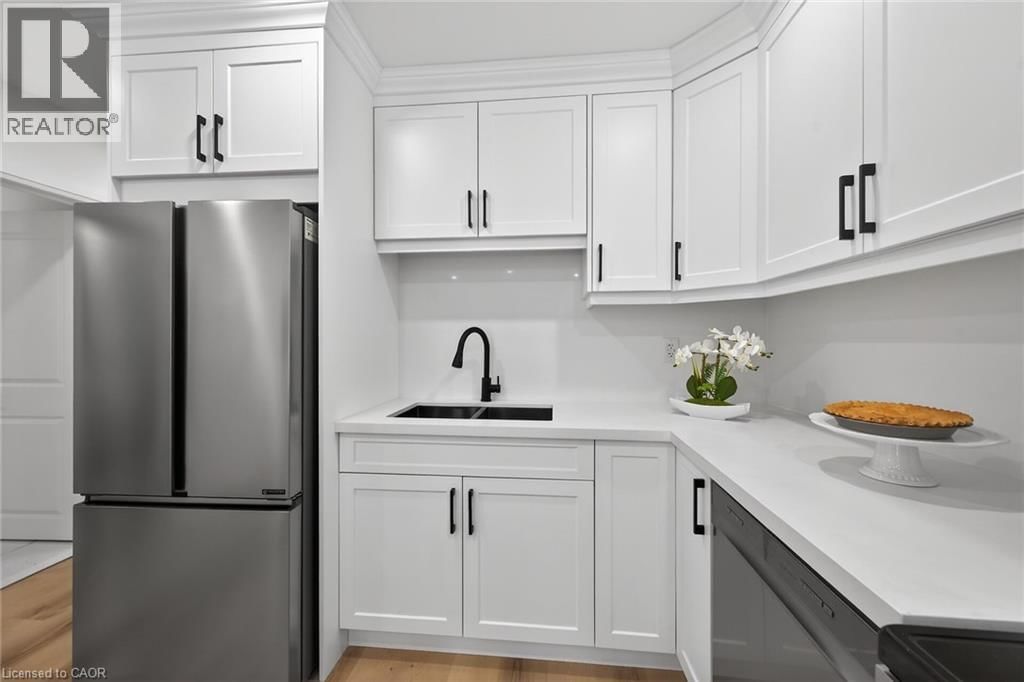 191 EAST 32ND STREET Image 11