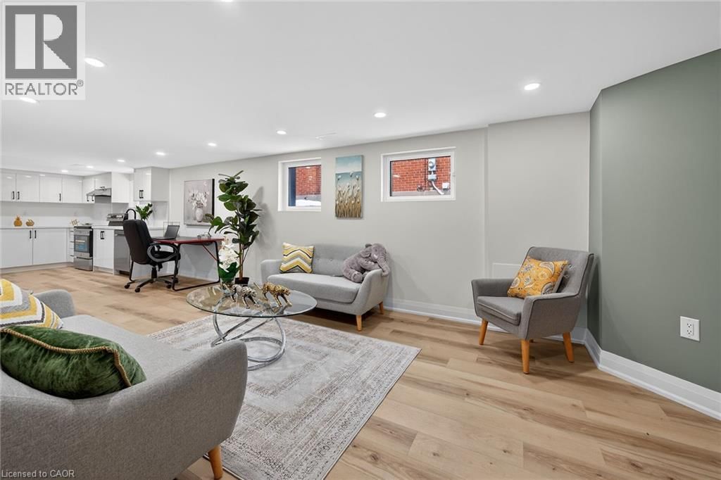 191 EAST 32ND STREET Image 20