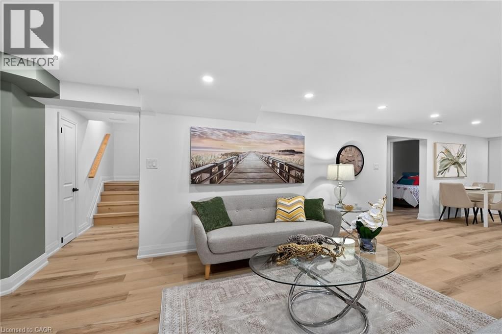 191 EAST 32ND STREET Image 22