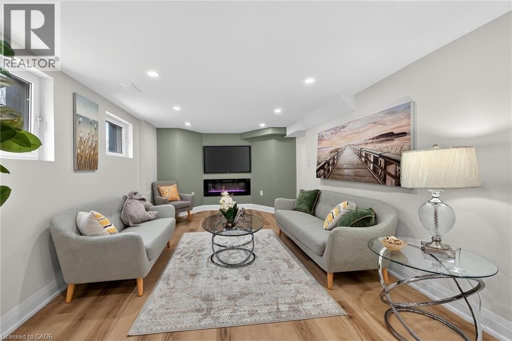 191 EAST 32ND STREET Image 23