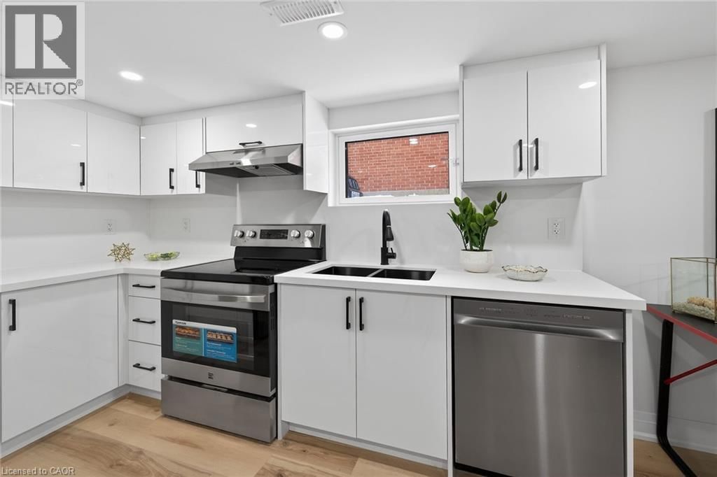 191 EAST 32ND STREET Image 27