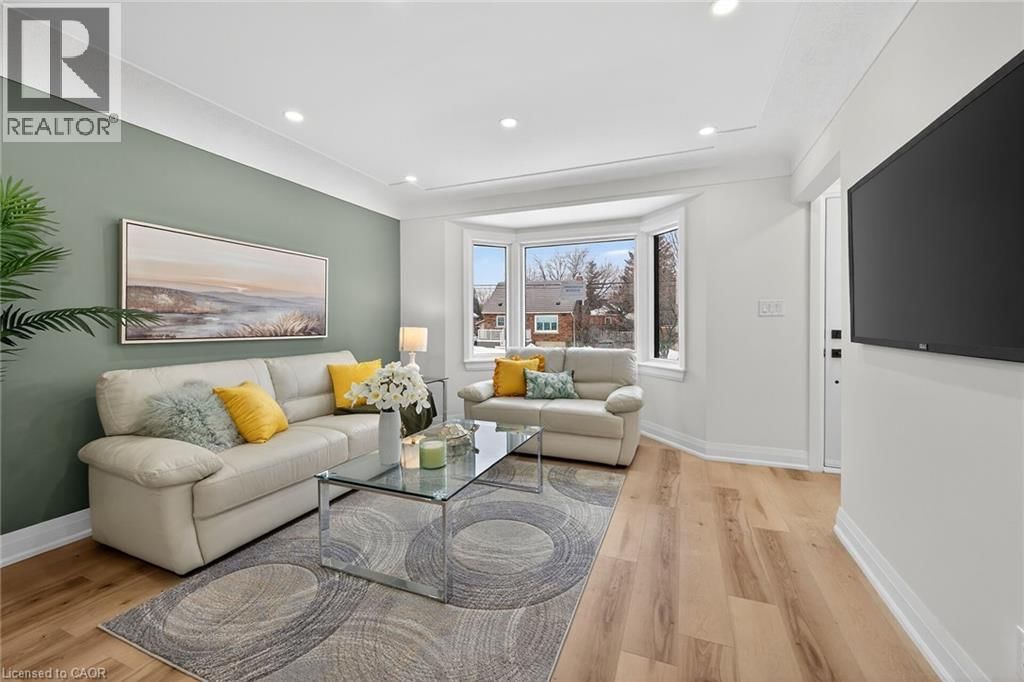 191 EAST 32ND STREET Image 6