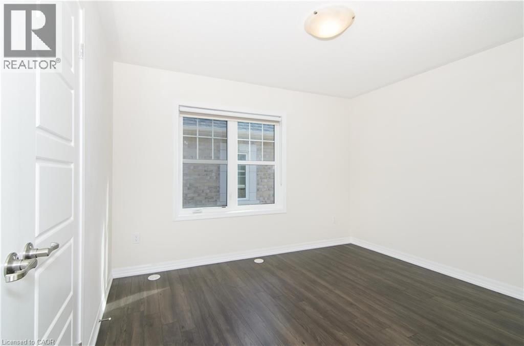 3070 GARDENIA GATE Image 17