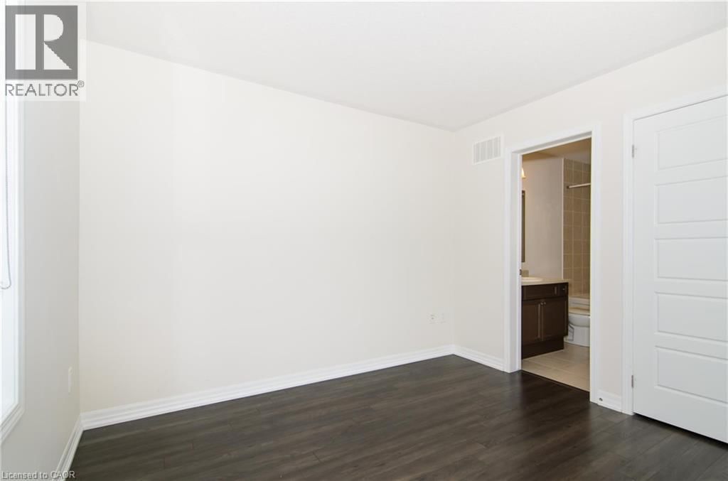 3070 GARDENIA GATE Image 18