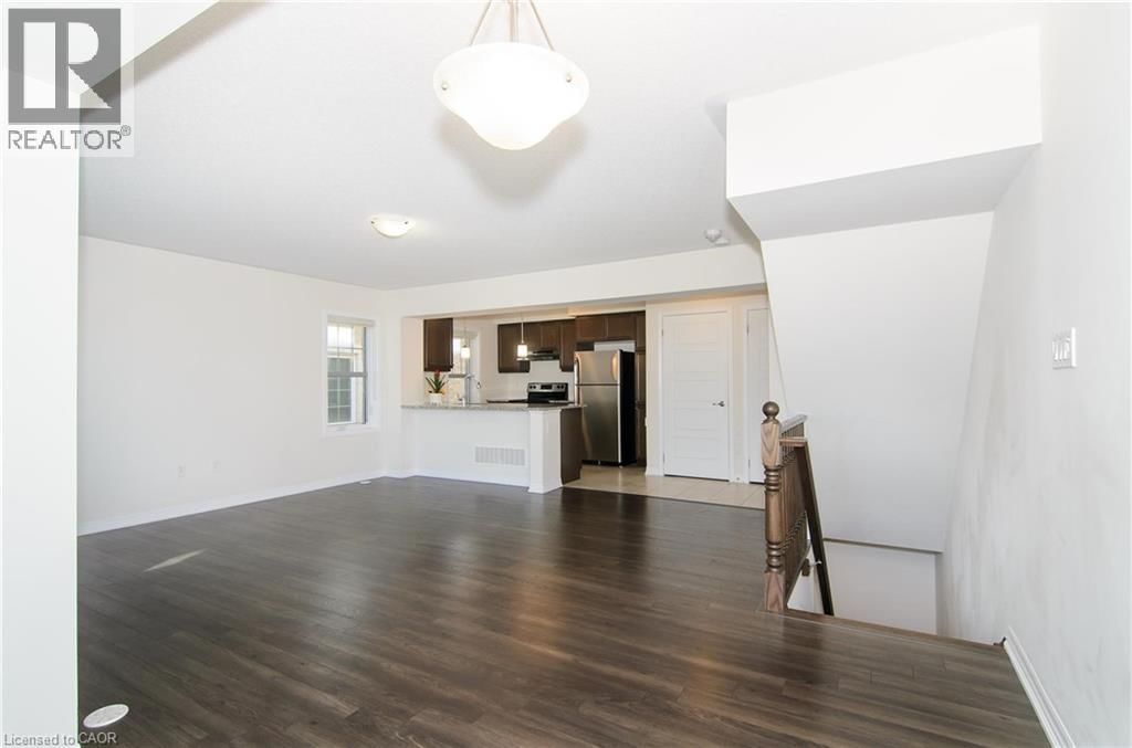 3070 GARDENIA GATE Image 4