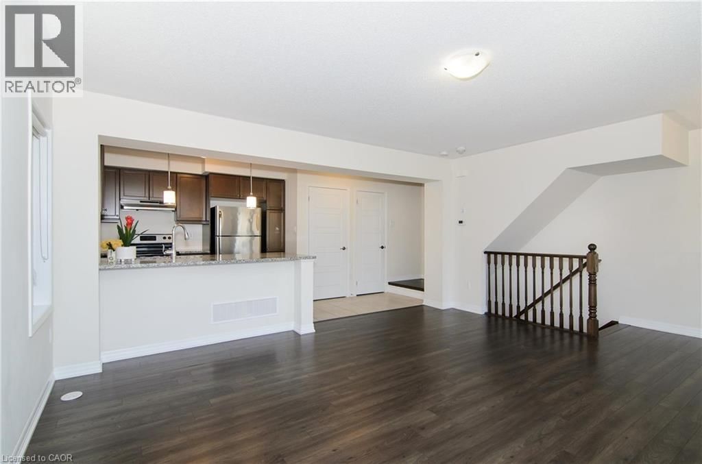 3070 GARDENIA GATE Image 5