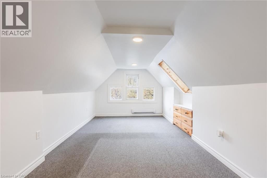 49 MYRTLE AVENUE Image 18