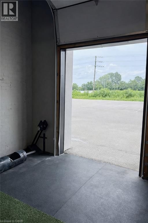 7 - 4256 CARROLL AVENUE Image 6