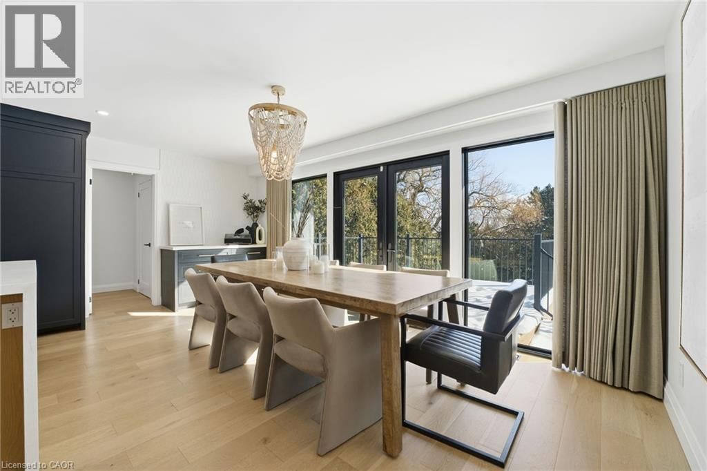 1316 DUNDAS STREET Image 12