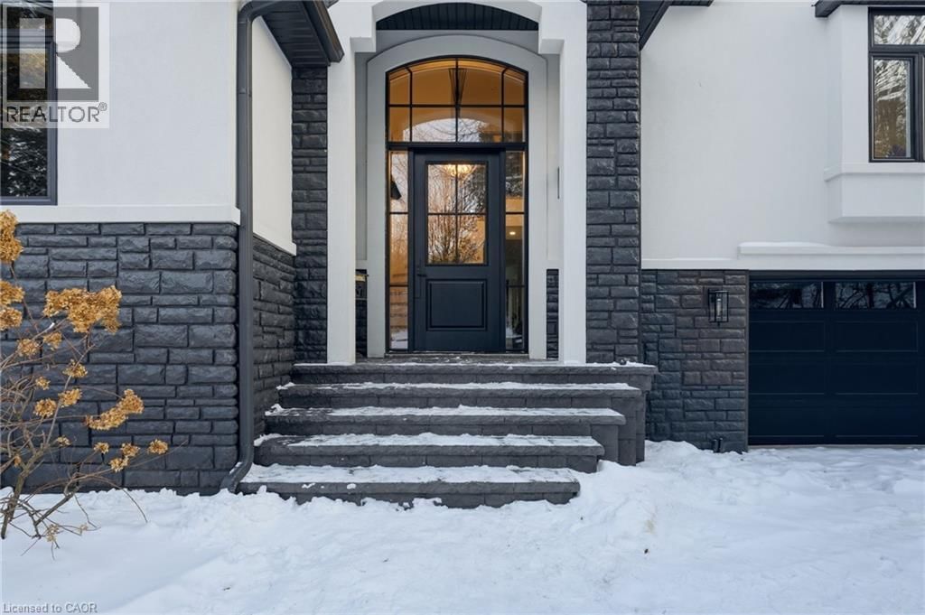 1316 DUNDAS STREET Image 2