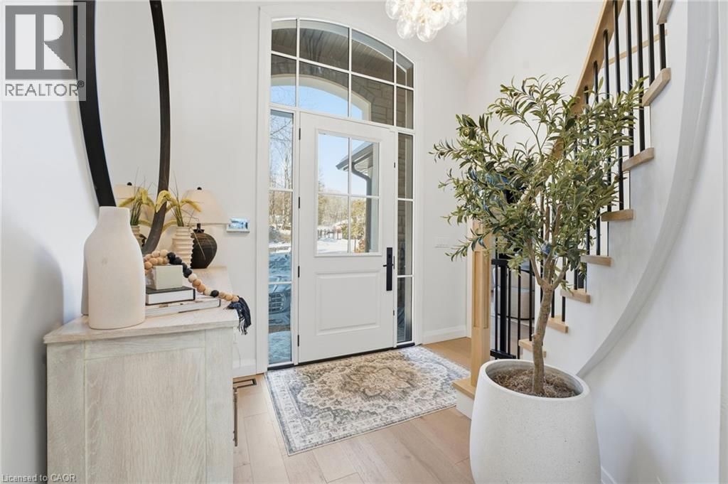 1316 DUNDAS STREET Image 3