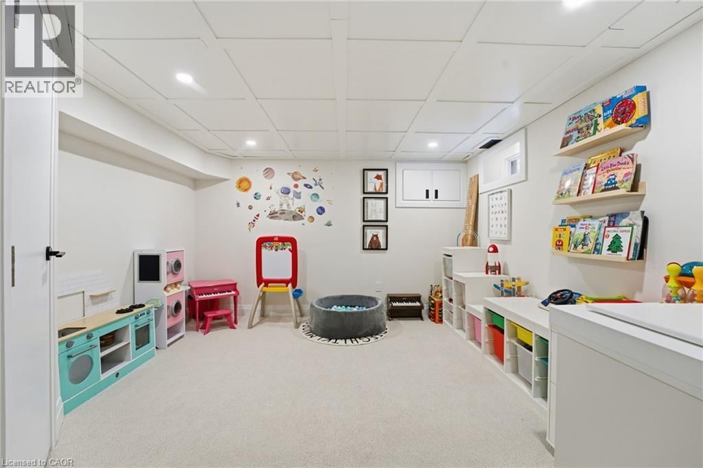 1316 DUNDAS STREET Image 41