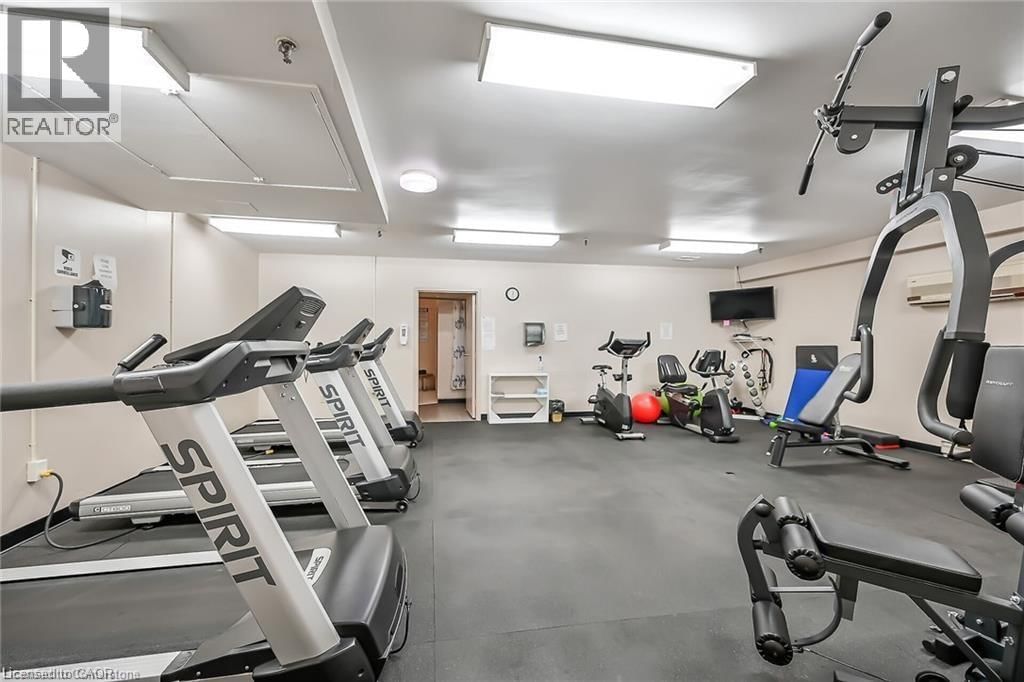 704 - 301 FRANCES AVENUE Image 14